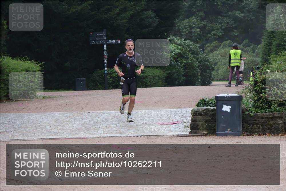 13.09.2026 - Stadtparktriathlon Emre Sener http://msf.ph/oto/10262211 13.09.2026 09:48:11 Laufen 11, 95 meine-sportfotos.de