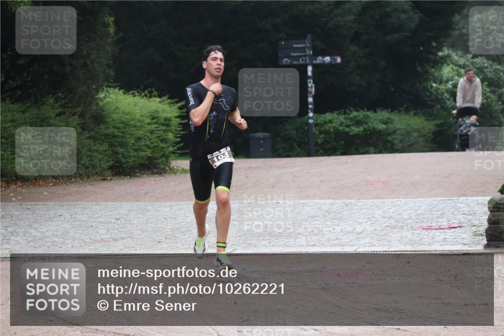 13.09.2026 - Stadtparktriathlon Emre Sener http://msf.ph/oto/10262221 13.09.2026 09:48:44 Laufen 103, 80, 103 meine-sportfotos.de