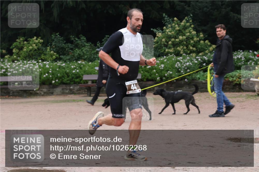 13.09.2026 - Stadtparktriathlon Emre Sener http://msf.ph/oto/10262268 13.09.2026 09:50:26 Laufen 25, 44, 26, 44 meine-sportfotos.de