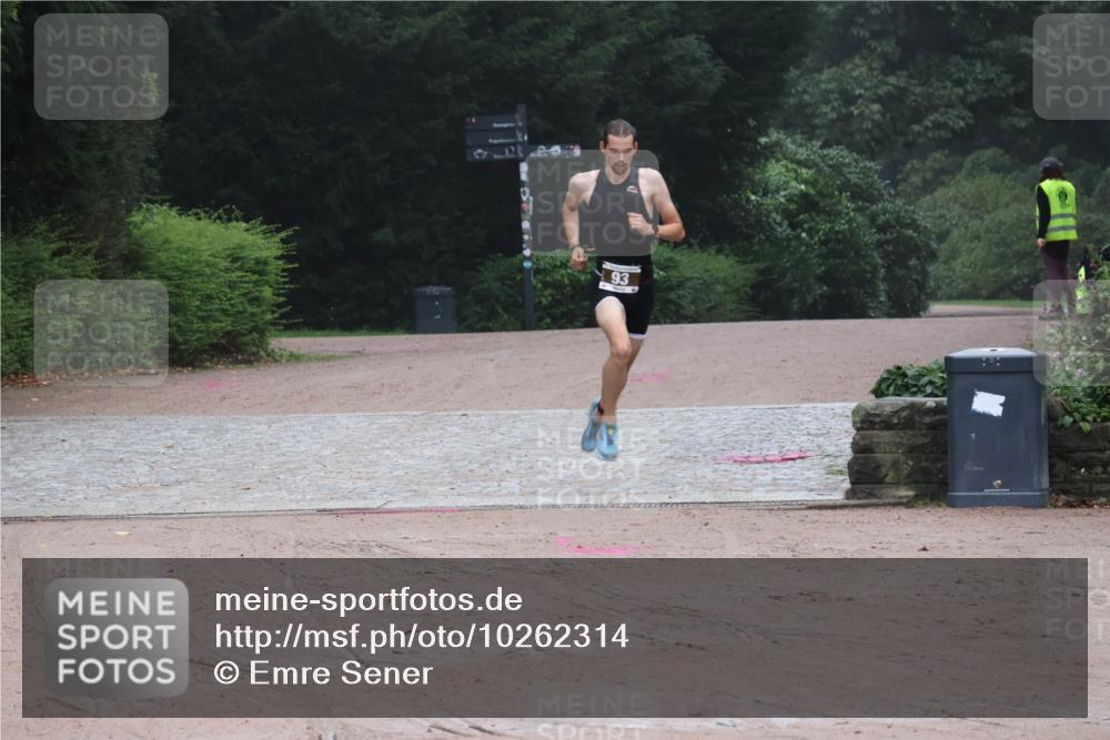 13.09.2026 - Stadtparktriathlon Emre Sener http://msf.ph/oto/10262314 13.09.2026 09:52:17 Laufen 93, 1, 93 meine-sportfotos.de