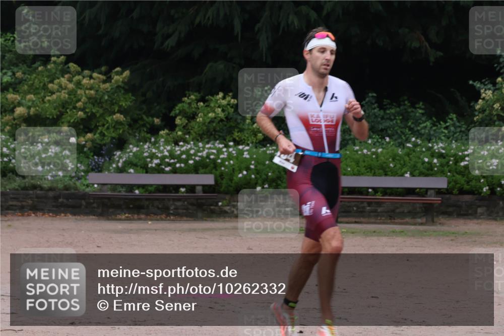 13.09.2026 - Stadtparktriathlon Emre Sener http://msf.ph/oto/10262332 13.09.2026 09:52:45 Laufen 21, 82, 98, 107, 134 meine-sportfotos.de