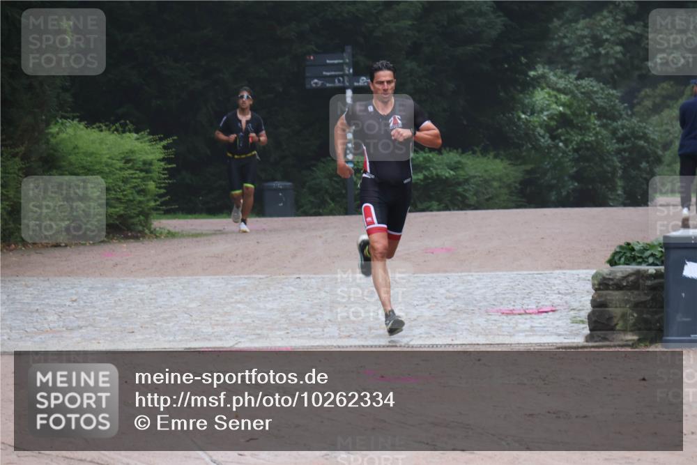 13.09.2026 - Stadtparktriathlon Emre Sener http://msf.ph/oto/10262334 13.09.2026 09:52:48 Laufen 21, 82, 98, 107, 134 meine-sportfotos.de