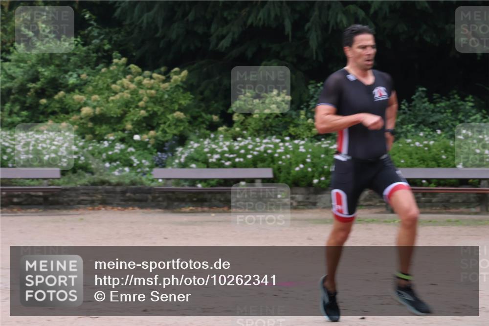 13.09.2026 - Stadtparktriathlon Emre Sener http://msf.ph/oto/10262341 13.09.2026 09:52:52 Laufen 21, 82, 86, 98, 107 meine-sportfotos.de