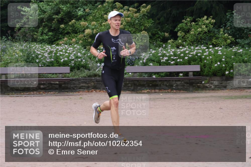 13.09.2026 - Stadtparktriathlon Emre Sener http://msf.ph/oto/10262354 13.09.2026 09:53:07 Laufen 21, 82, 86, 107, 144 meine-sportfotos.de