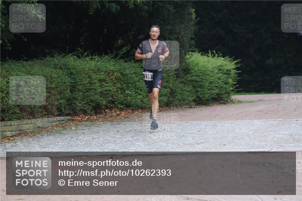 13.09.2026 - Stadtparktriathlon Emre Sener http://msf.ph/oto/10262393 13.09.2026 09:54:31 Laufen 139, 139, 145 meine-sportfotos.de