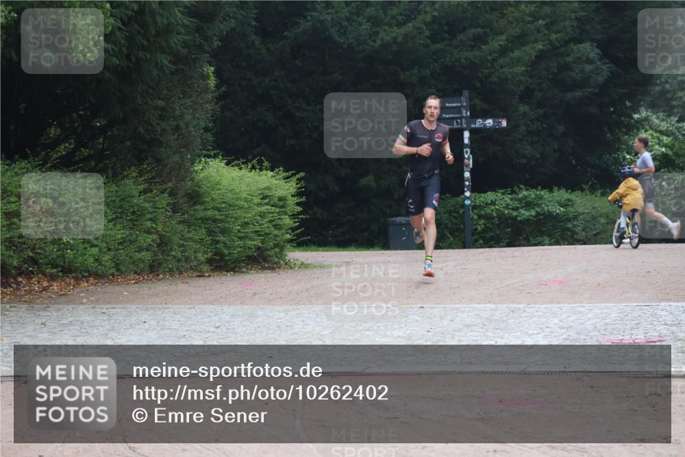 13.09.2026 - Stadtparktriathlon Emre Sener http://msf.ph/oto/10262402 13.09.2026 09:54:43 Laufen 139, 145 meine-sportfotos.de