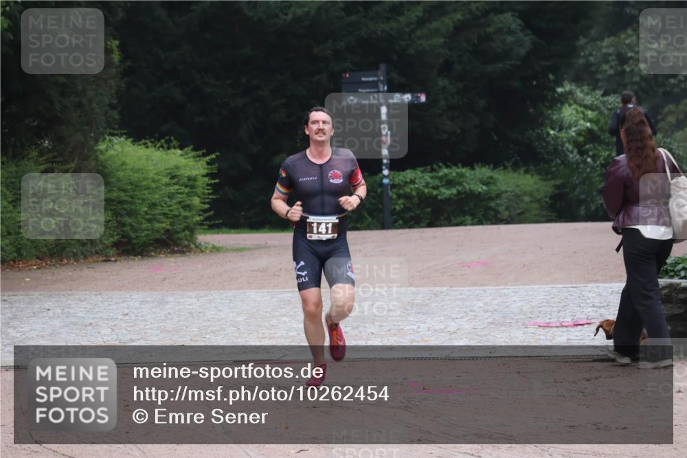 13.09.2026 - Stadtparktriathlon Emre Sener http://msf.ph/oto/10262454 13.09.2026 09:58:05 Laufen 141, 76, 141 meine-sportfotos.de