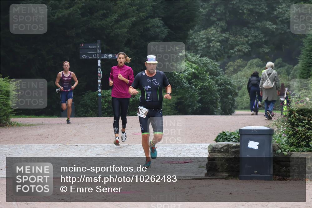 13.09.2026 - Stadtparktriathlon Emre Sener http://msf.ph/oto/10262483 13.09.2026 09:59:02 Laufen 102, 102, 106, 115, 152 meine-sportfotos.de
