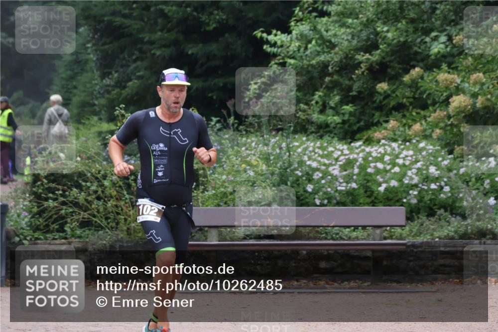 13.09.2026 - Stadtparktriathlon Emre Sener http://msf.ph/oto/10262485 13.09.2026 09:59:05 Laufen 102, 102, 106, 115, 152 meine-sportfotos.de