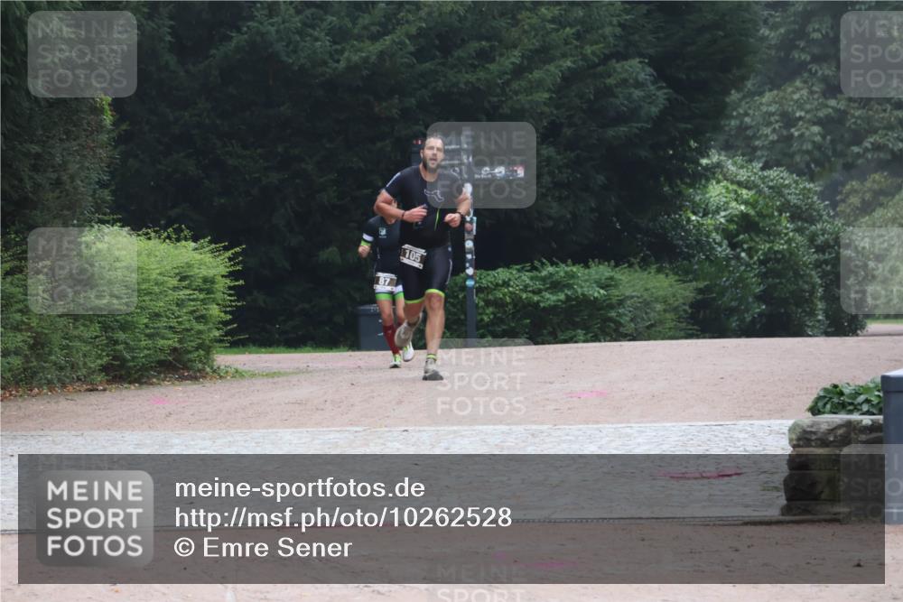 13.09.2026 - Stadtparktriathlon Emre Sener http://msf.ph/oto/10262528 13.09.2026 10:00:02 Laufen 87, 105, 87, 105, 133, 142 meine-sportfotos.de