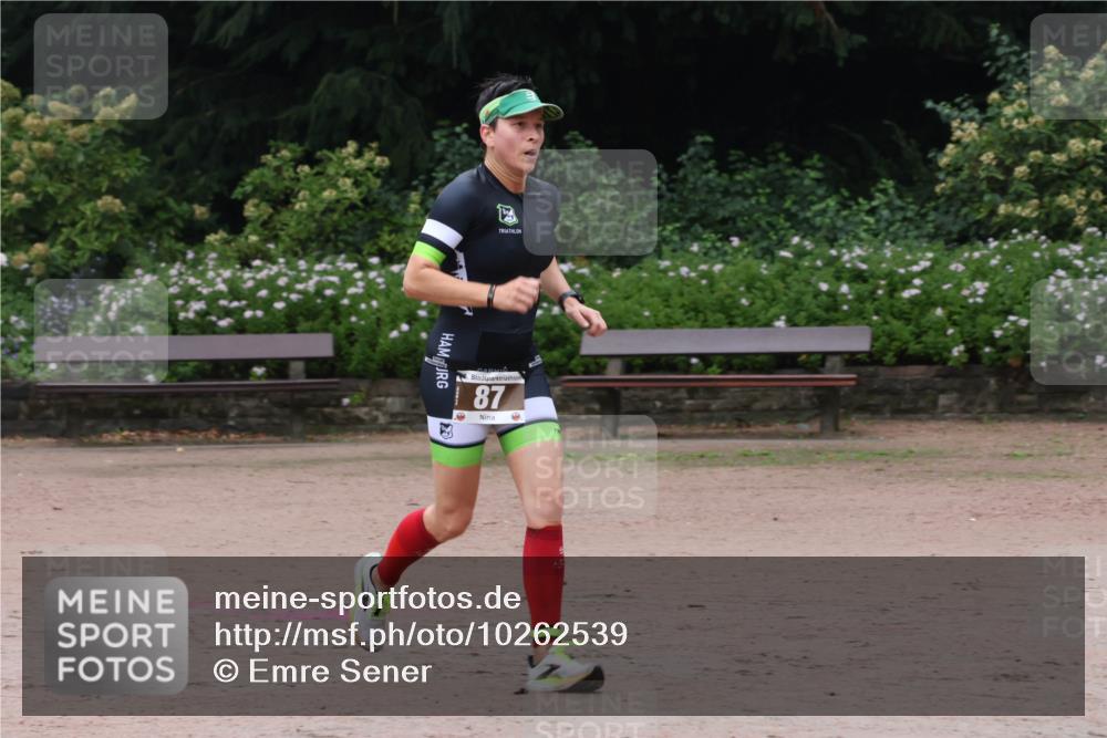 13.09.2026 - Stadtparktriathlon Emre Sener http://msf.ph/oto/10262539 13.09.2026 10:00:14 Laufen 87, 87, 105, 110, 133, 142 meine-sportfotos.de