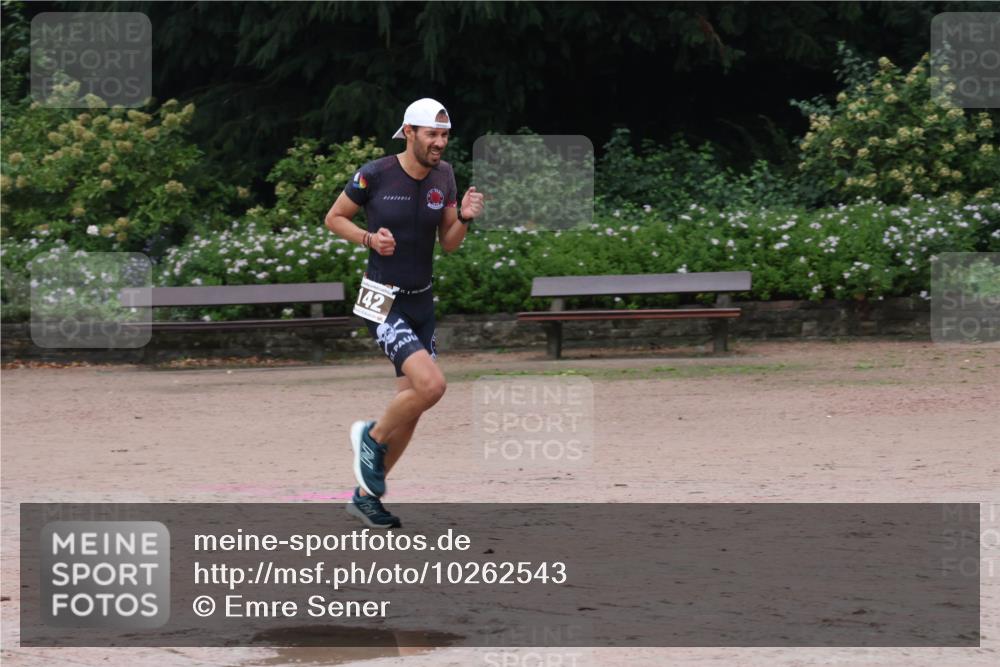 13.09.2026 - Stadtparktriathlon Emre Sener http://msf.ph/oto/10262543 13.09.2026 10:00:17 Laufen 142, 87, 105, 110, 114, 133, 142 meine-sportfotos.de