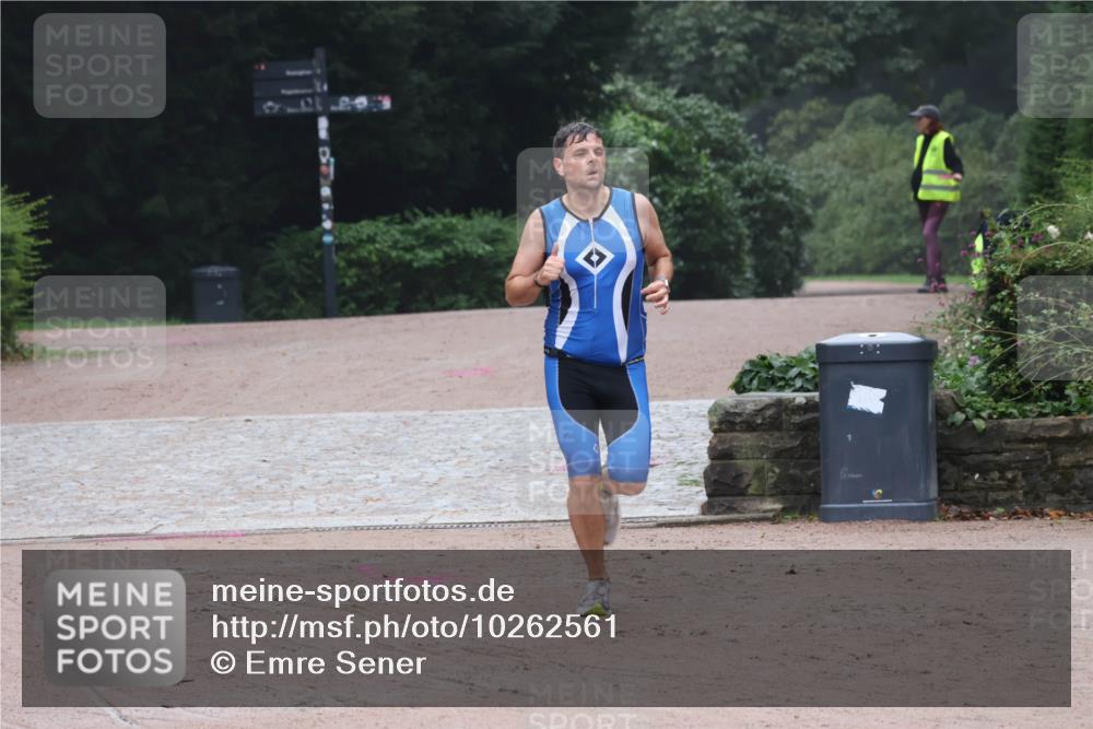 13.09.2026 - Stadtparktriathlon Emre Sener http://msf.ph/oto/10262561 13.09.2026 10:00:34 Laufen 110, 114, 133 meine-sportfotos.de