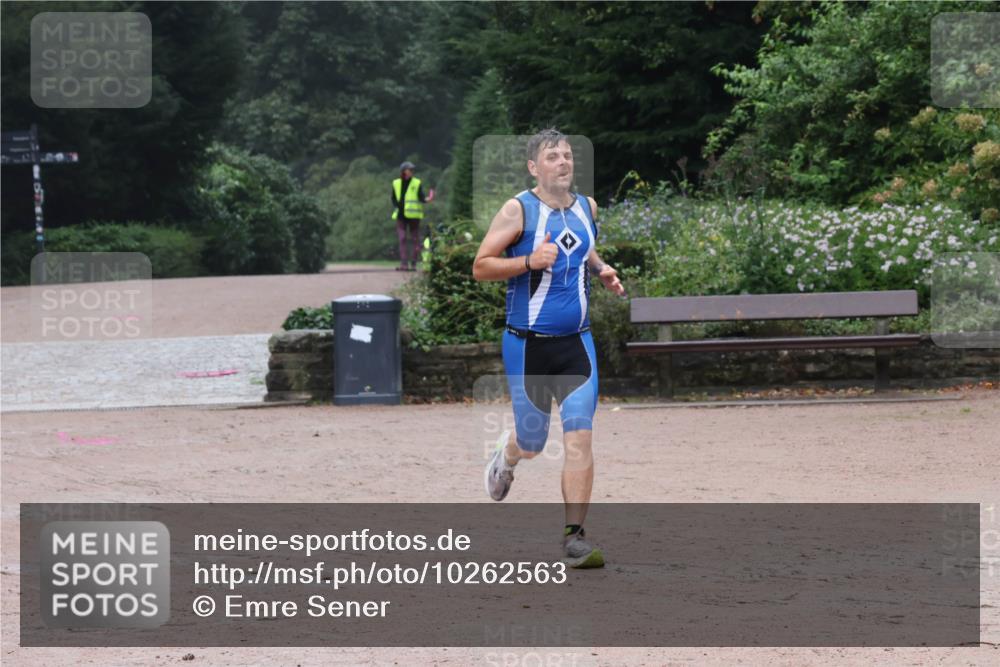 13.09.2026 - Stadtparktriathlon Emre Sener http://msf.ph/oto/10262563 13.09.2026 10:00:36 Laufen 110, 114 meine-sportfotos.de