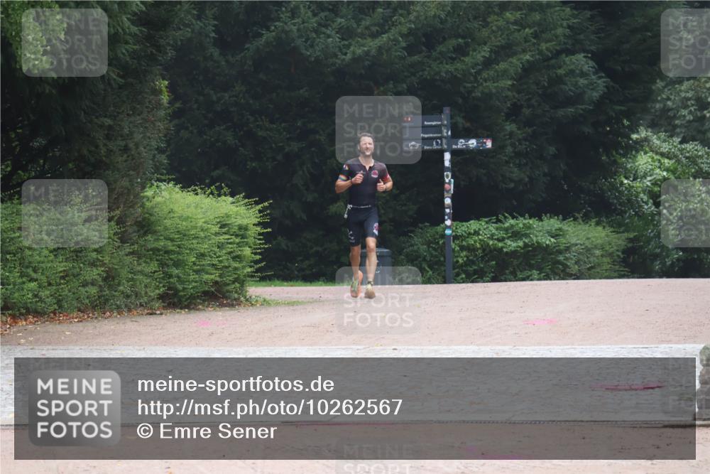 13.09.2026 - Stadtparktriathlon Emre Sener http://msf.ph/oto/10262567 13.09.2026 10:00:53 Laufen 121 meine-sportfotos.de