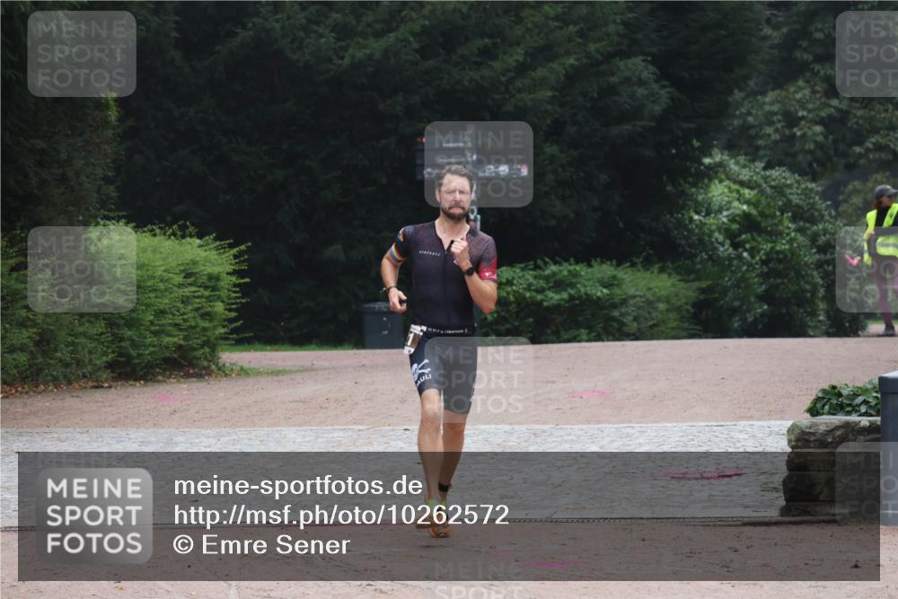 13.09.2026 - Stadtparktriathlon Emre Sener http://msf.ph/oto/10262572 13.09.2026 10:01:00 Laufen 121 meine-sportfotos.de