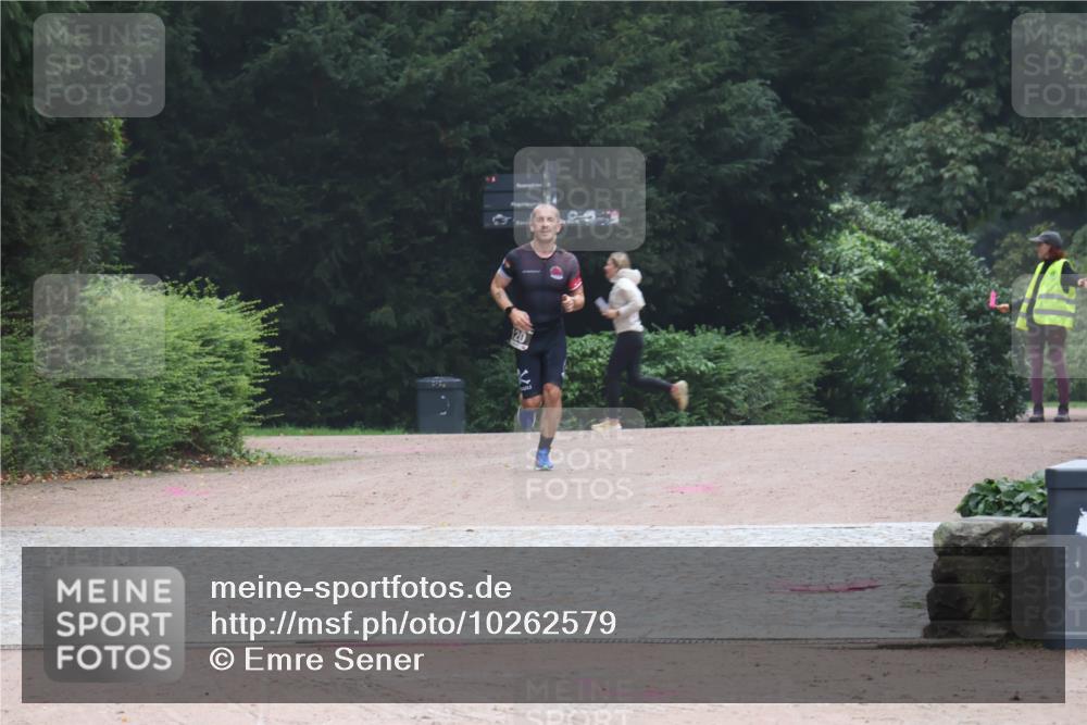 13.09.2026 - Stadtparktriathlon Emre Sener http://msf.ph/oto/10262579 13.09.2026 10:01:16 Laufen 120, 83, 117, 120, 128, 130 meine-sportfotos.de