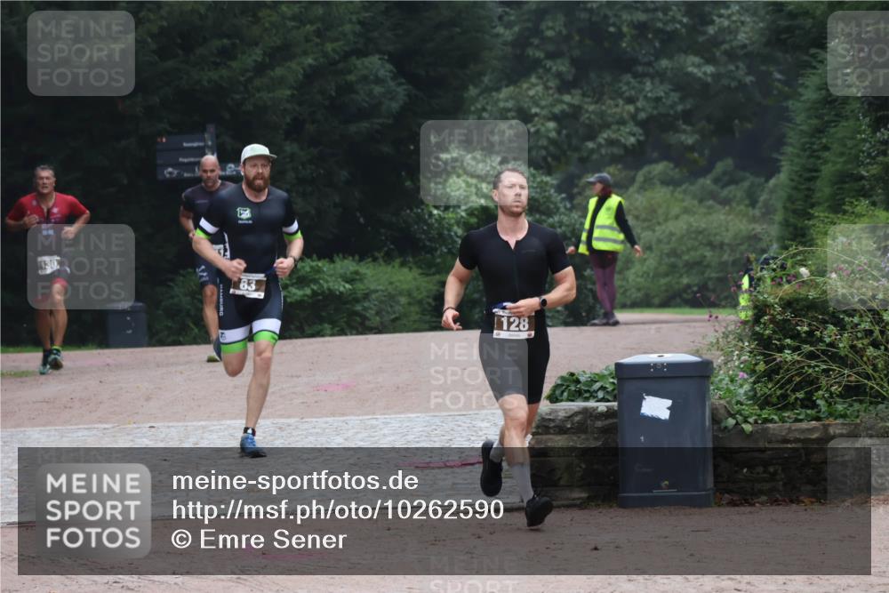 13.09.2026 - Stadtparktriathlon Emre Sener http://msf.ph/oto/10262590 13.09.2026 10:01:26 Laufen 130, 83, 128, 81, 83, 117, 120, 128, 130, 153 meine-sportfotos.de