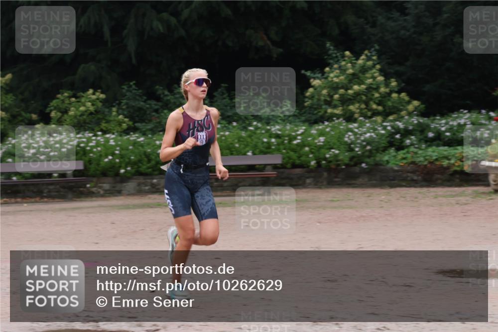 13.09.2026 - Stadtparktriathlon Emre Sener http://msf.ph/oto/10262629 13.09.2026 10:01:58 Laufen 148 meine-sportfotos.de