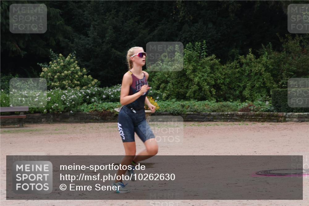 13.09.2026 - Stadtparktriathlon Emre Sener http://msf.ph/oto/10262630 13.09.2026 10:01:58 Laufen 148 meine-sportfotos.de