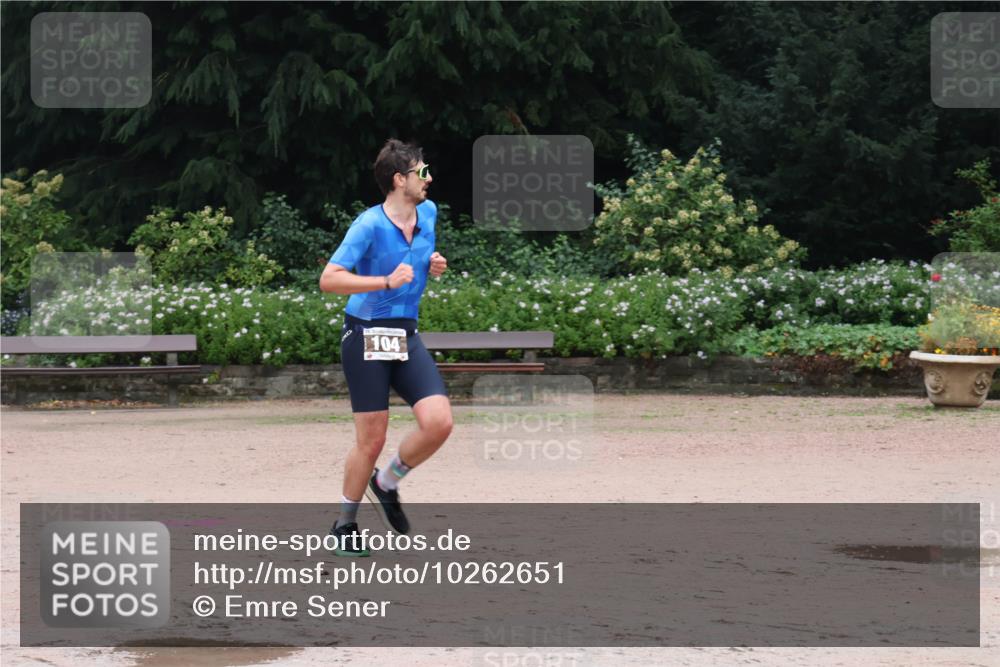 13.09.2026 - Stadtparktriathlon Emre Sener http://msf.ph/oto/10262651 13.09.2026 10:03:21 Laufen 104, 104, 108 meine-sportfotos.de