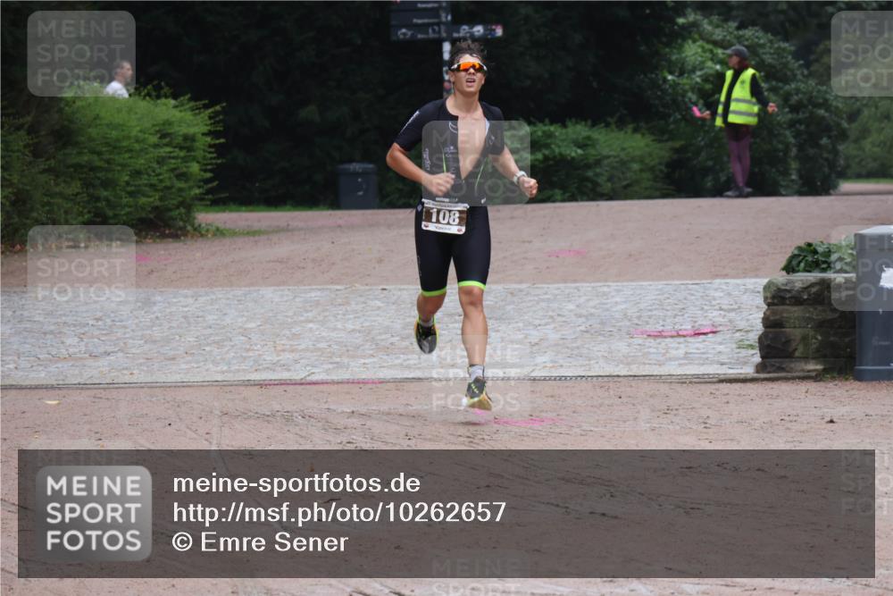 13.09.2026 - Stadtparktriathlon Emre Sener http://msf.ph/oto/10262657 13.09.2026 10:03:29 Laufen 108, 104, 108, 112 meine-sportfotos.de
