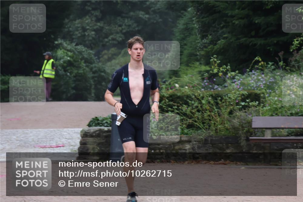 13.09.2026 - Stadtparktriathlon Emre Sener http://msf.ph/oto/10262715 13.09.2026 10:05:04 Laufen 89, 118, 162, 194 meine-sportfotos.de