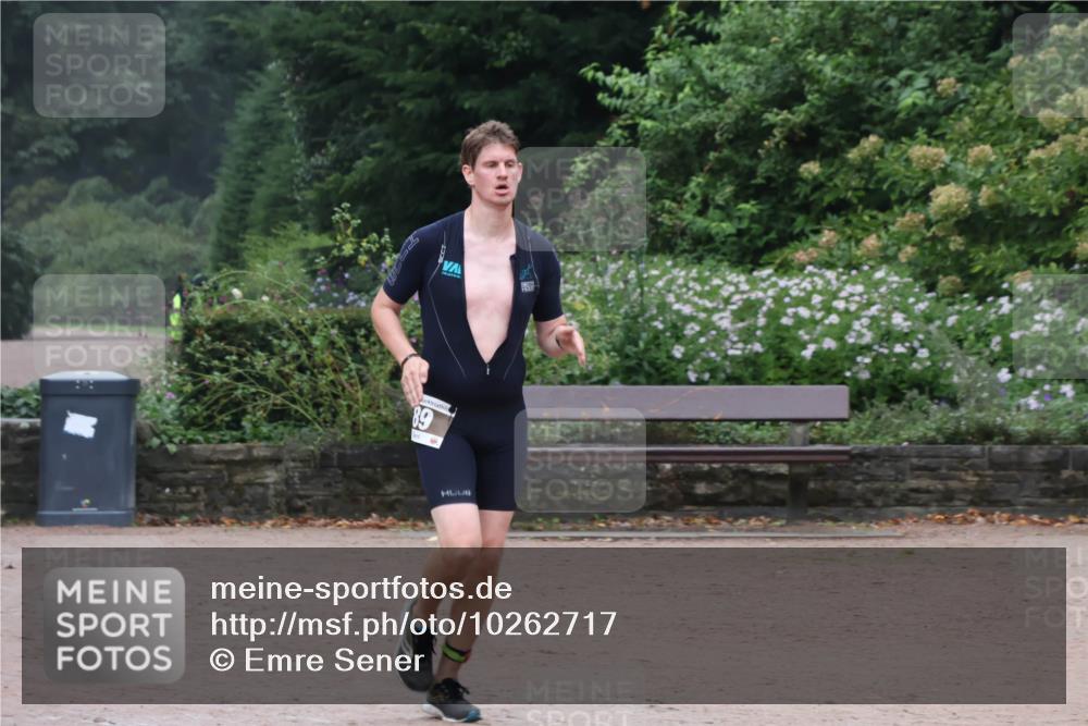 13.09.2026 - Stadtparktriathlon Emre Sener http://msf.ph/oto/10262717 13.09.2026 10:05:05 Laufen 89, 89, 118, 162, 194 meine-sportfotos.de