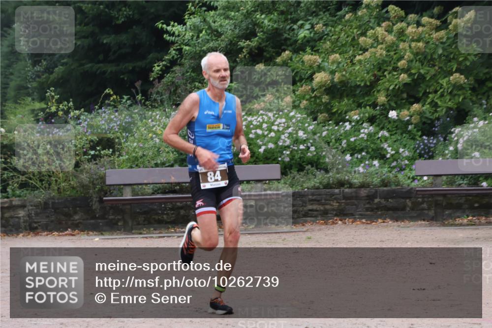 13.09.2026 - Stadtparktriathlon Emre Sener http://msf.ph/oto/10262739 13.09.2026 10:05:35 Laufen 84, 84, 168, 188, 194, 197 meine-sportfotos.de