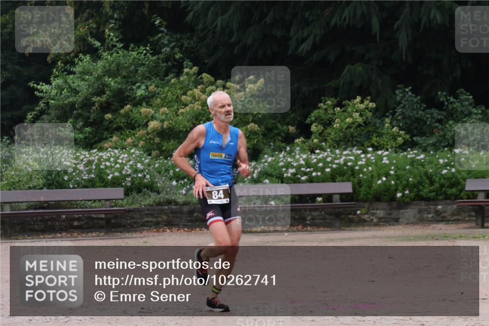 13.09.2026 - Stadtparktriathlon Emre Sener http://msf.ph/oto/10262741 13.09.2026 10:05:36 Laufen 5, 84, 84, 168, 188, 194, 197 meine-sportfotos.de