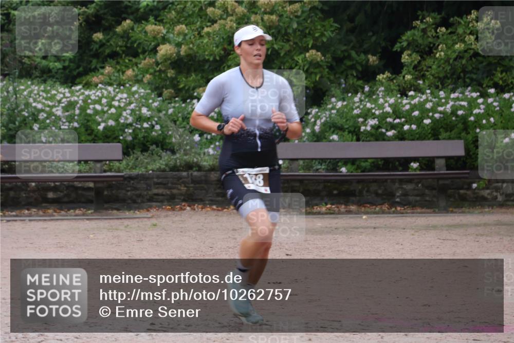 13.09.2026 - Stadtparktriathlon Emre Sener http://msf.ph/oto/10262757 13.09.2026 10:05:51 Laufen 821, 94, 122, 126, 168, 188, 197 meine-sportfotos.de