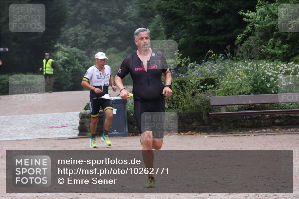 13.09.2026 - Stadtparktriathlon Emre Sener http://msf.ph/oto/10262771 13.09.2026 10:06:04 Laufen 94, 122, 126, 160, 165, 184 meine-sportfotos.de