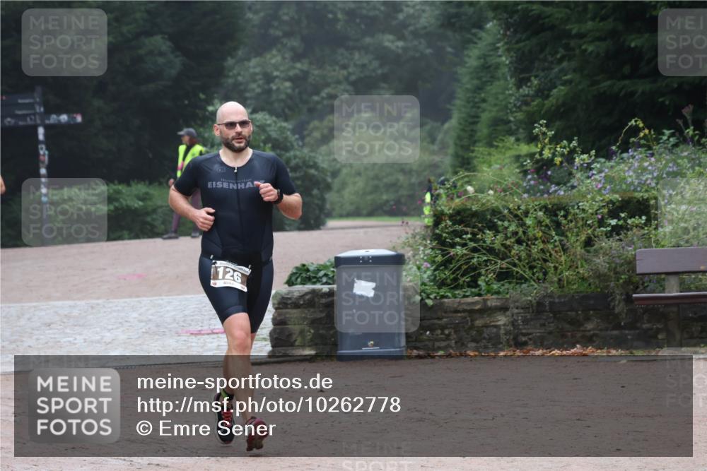 13.09.2026 - Stadtparktriathlon Emre Sener http://msf.ph/oto/10262778 13.09.2026 10:06:08 Laufen 126, 94, 122, 126, 160, 165, 184 meine-sportfotos.de