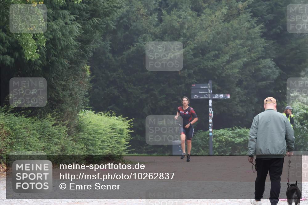13.09.2026 - Stadtparktriathlon Emre Sener http://msf.ph/oto/10262837 13.09.2026 10:07:36 Laufen 176 meine-sportfotos.de