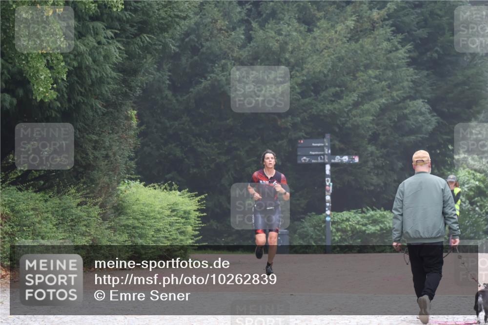13.09.2026 - Stadtparktriathlon Emre Sener http://msf.ph/oto/10262839 13.09.2026 10:07:39 Laufen 176 meine-sportfotos.de