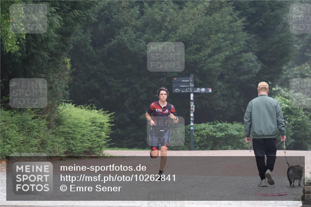 13.09.2026 - Stadtparktriathlon Emre Sener http://msf.ph/oto/10262841 13.09.2026 10:07:40 Laufen 176 meine-sportfotos.de