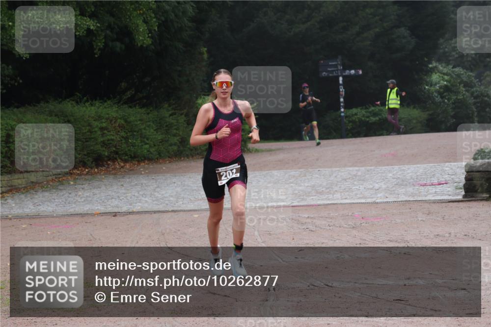 13.09.2026 - Stadtparktriathlon Emre Sener http://msf.ph/oto/10262877 13.09.2026 10:09:04 Laufen 20, 158, 193, 201 meine-sportfotos.de