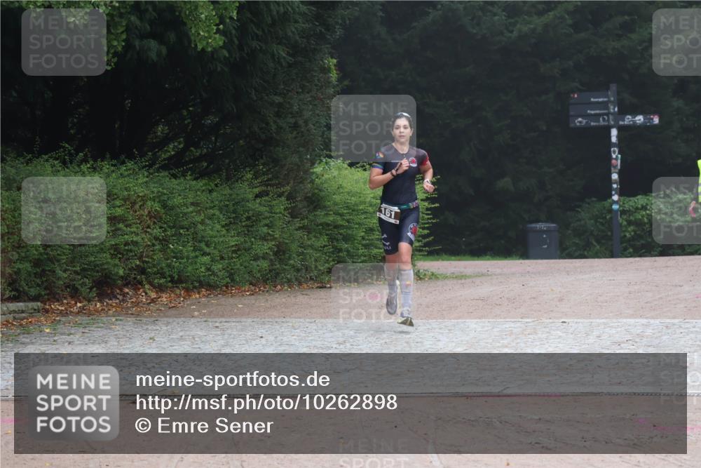 13.09.2026 - Stadtparktriathlon Emre Sener http://msf.ph/oto/10262898 13.09.2026 10:09:50 Laufen 161, 161 meine-sportfotos.de