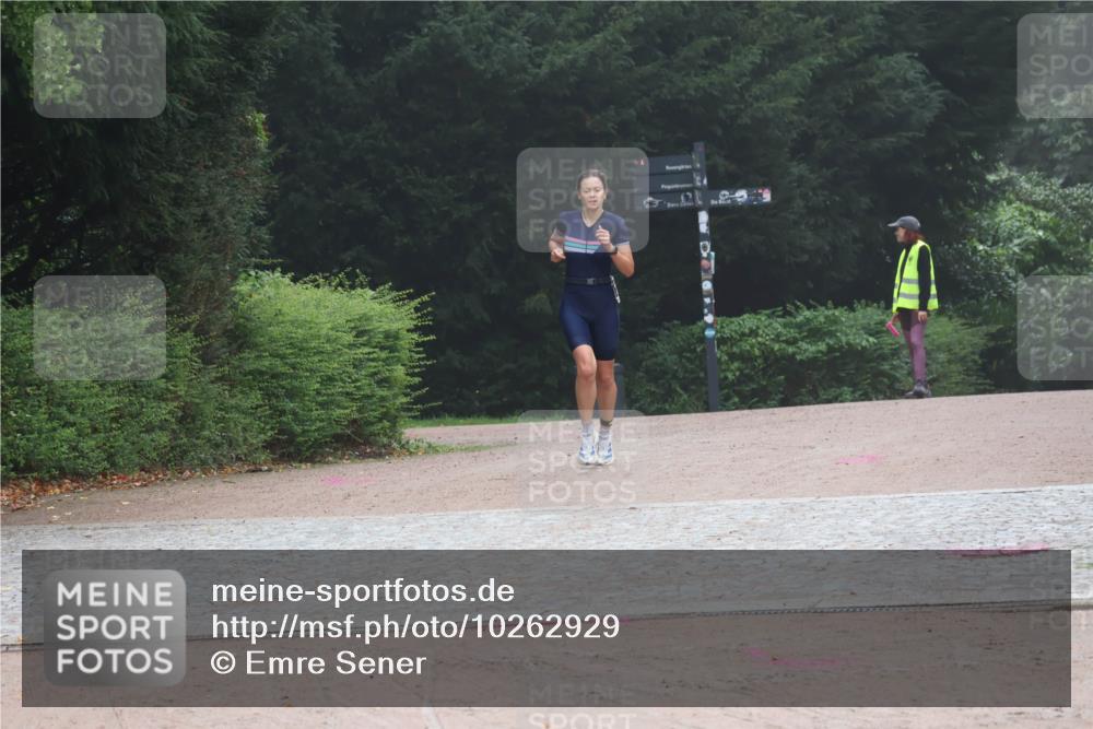 13.09.2026 - Stadtparktriathlon Emre Sener http://msf.ph/oto/10262929 13.09.2026 10:11:24 Laufen 203 meine-sportfotos.de