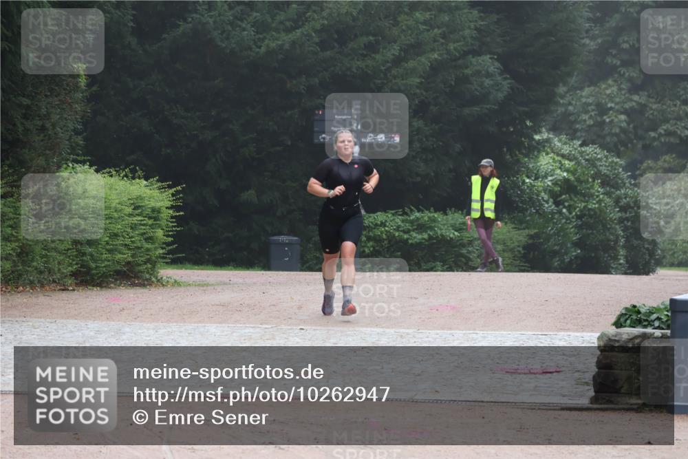 13.09.2026 - Stadtparktriathlon Emre Sener http://msf.ph/oto/10262947 13.09.2026 10:12:05 Laufen 198 meine-sportfotos.de