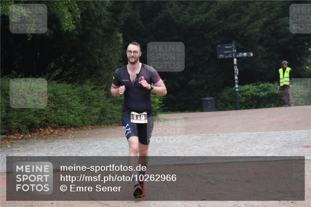 13.09.2026 - Stadtparktriathlon Emre Sener http://msf.ph/oto/10262966 13.09.2026 10:13:05 Laufen 119, 119, 186 meine-sportfotos.de