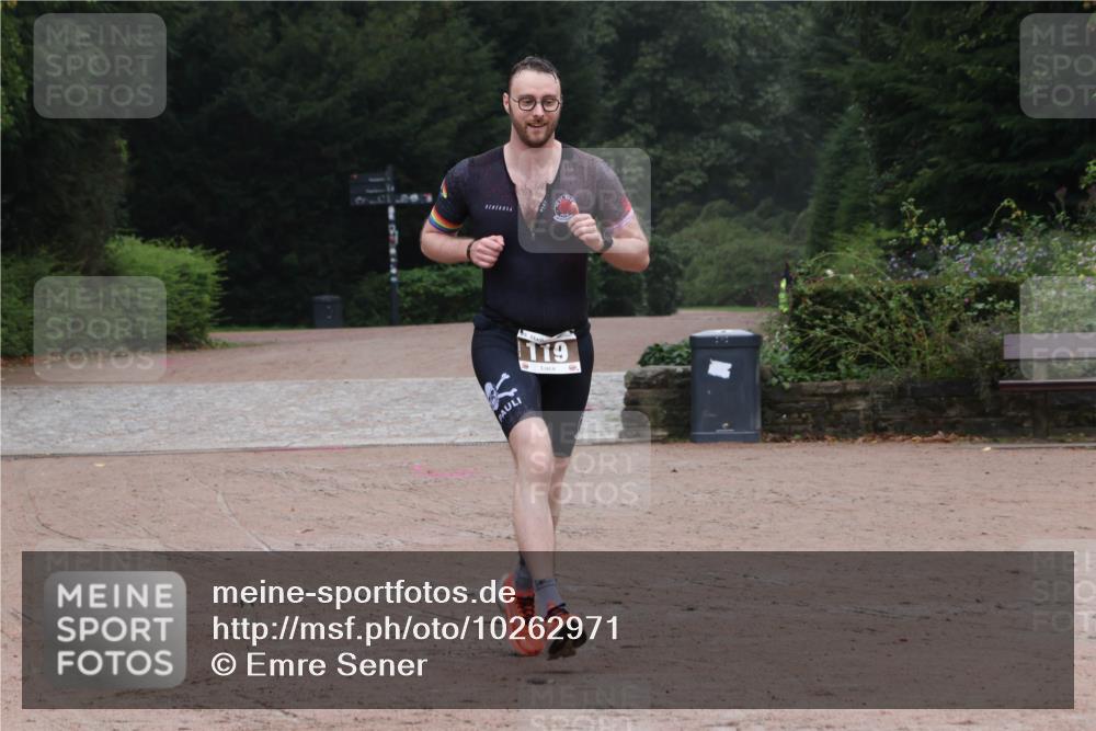 13.09.2026 - Stadtparktriathlon Emre Sener http://msf.ph/oto/10262971 13.09.2026 10:13:08 Laufen 119, 119, 186 meine-sportfotos.de