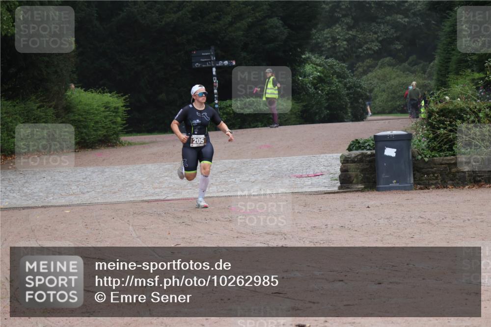 13.09.2026 - Stadtparktriathlon Emre Sener http://msf.ph/oto/10262985 13.09.2026 10:14:44 Laufen 205, 259, 146, 164, 205 meine-sportfotos.de