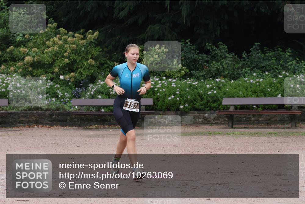 13.09.2026 - Stadtparktriathlon Emre Sener http://msf.ph/oto/10263069 13.09.2026 10:18:59 Laufen 187, 187 meine-sportfotos.de