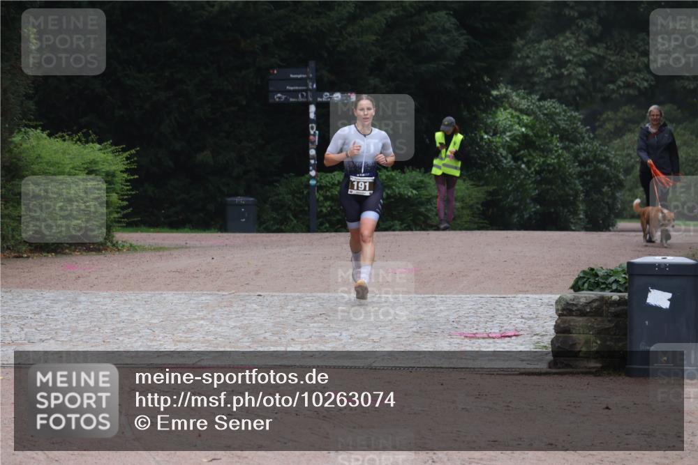 13.09.2026 - Stadtparktriathlon Emre Sener http://msf.ph/oto/10263074 13.09.2026 10:19:40 Laufen 191, 191 meine-sportfotos.de