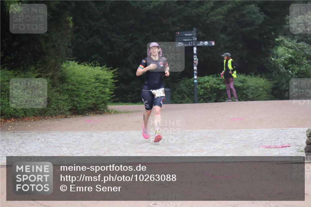 13.09.2026 - Stadtparktriathlon Emre Sener http://msf.ph/oto/10263088 13.09.2026 10:22:21 Laufen 209, 209 meine-sportfotos.de
