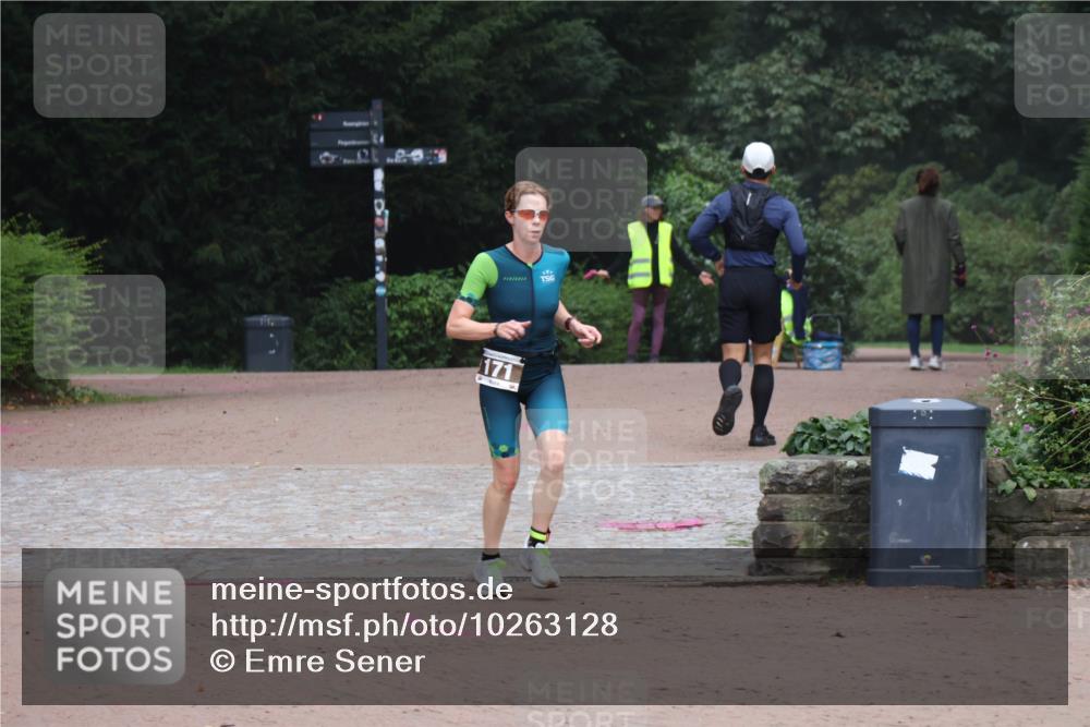 13.09.2026 - Stadtparktriathlon Emre Sener http://msf.ph/oto/10263128 13.09.2026 10:31:27 Laufen 171 meine-sportfotos.de