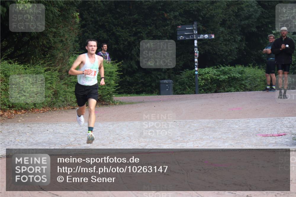 13.09.2026 - Stadtparktriathlon Emre Sener http://msf.ph/oto/10263147 13.09.2026 10:39:40 Laufen 338 meine-sportfotos.de