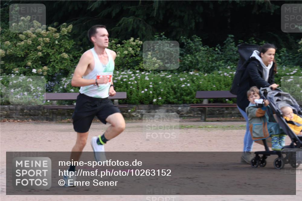 13.09.2026 - Stadtparktriathlon Emre Sener http://msf.ph/oto/10263152 13.09.2026 10:39:44 Laufen 338 meine-sportfotos.de