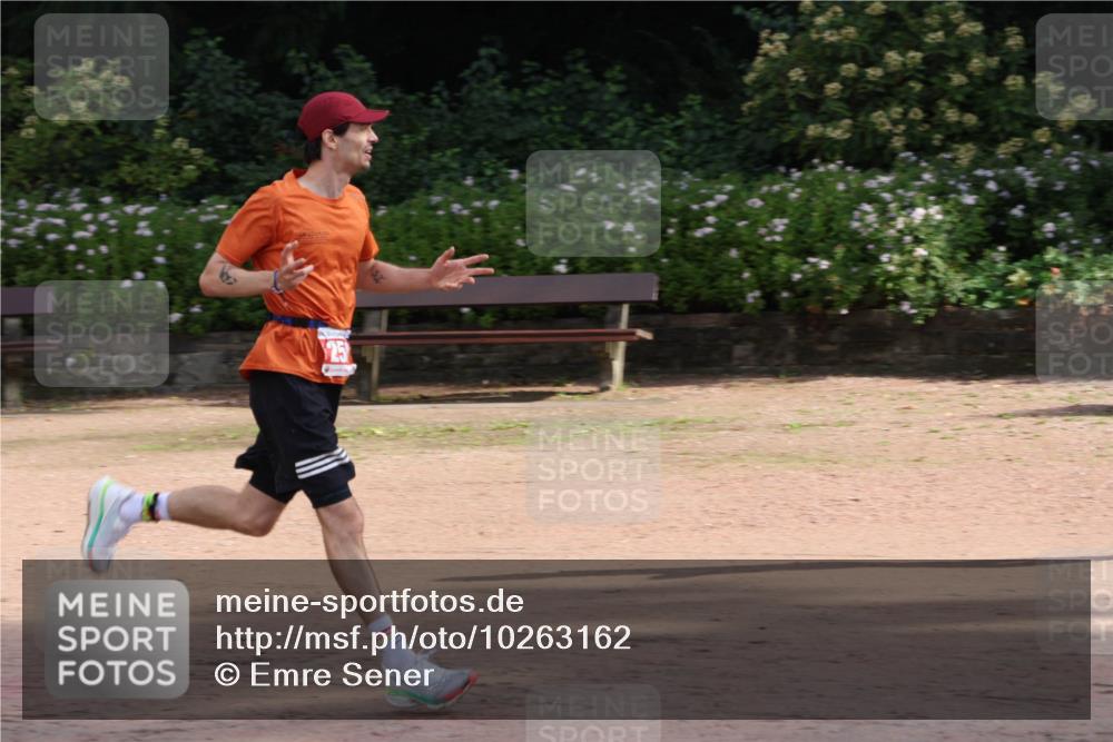 13.09.2026 - Stadtparktriathlon Emre Sener http://msf.ph/oto/10263162 13.09.2026 10:44:15 Laufen 218, 258 meine-sportfotos.de